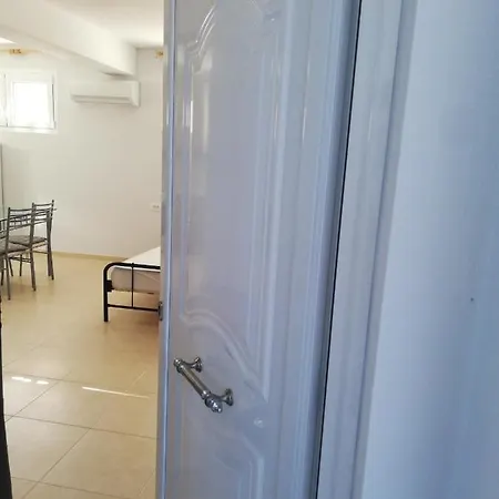 Apartment Temeni Seaside Studios