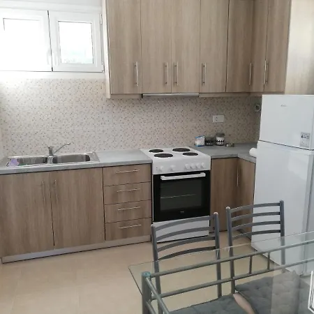 Temeni Seaside Studios Apartment *